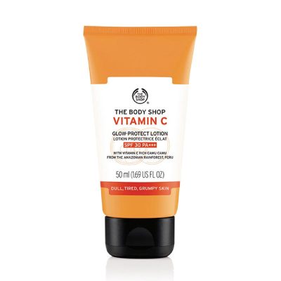 لوسیون ضدآفتاب و روشن کننده بادی شاپ حاوی ویتامین C با spf 30 حجم 50 میل